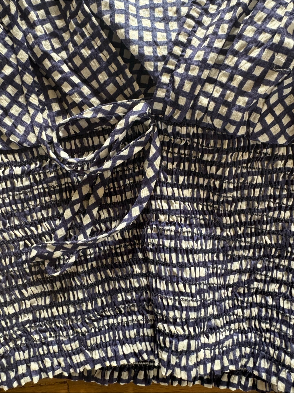 Ciao Lucia Navy And White Printed V-Neck Sleeveless Crop Top — image 4 of 8